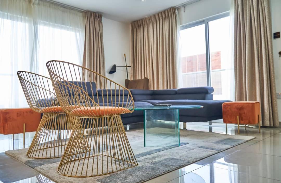 The Gallery Luxury Suites Cpg East Legon Ngoại thất bức ảnh